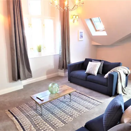 Town Hall Lofts, Apartment Settle