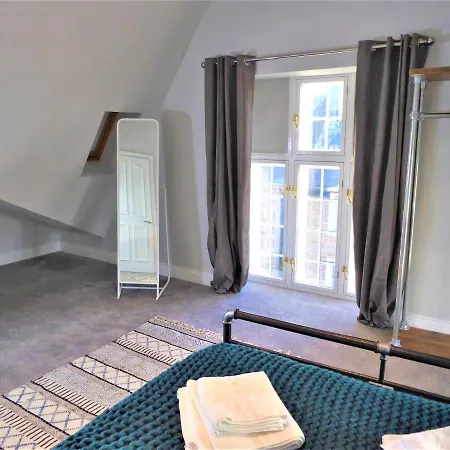 Town Hall Lofts, Apartment