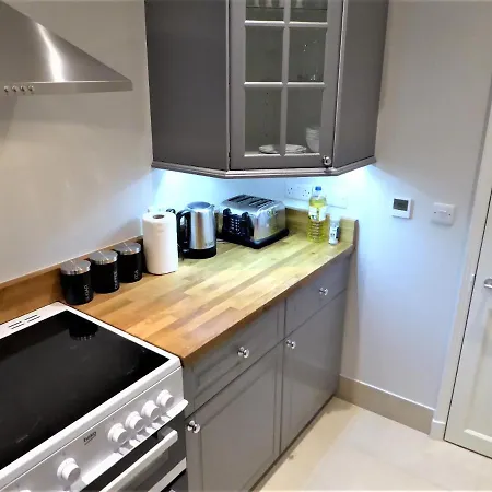 Town Hall Lofts, * Settle